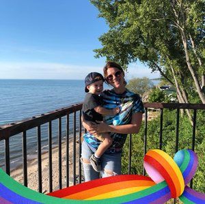 Meet your Posher, Adrian